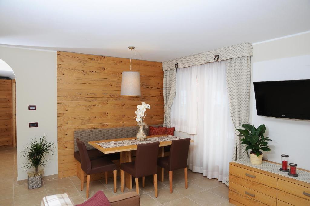 Residence Marisol Camere & Appartamenti - Mezzana Centre Room photo